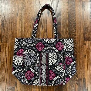 Vera Bradley Tablet Tote - Canterberry Magenta